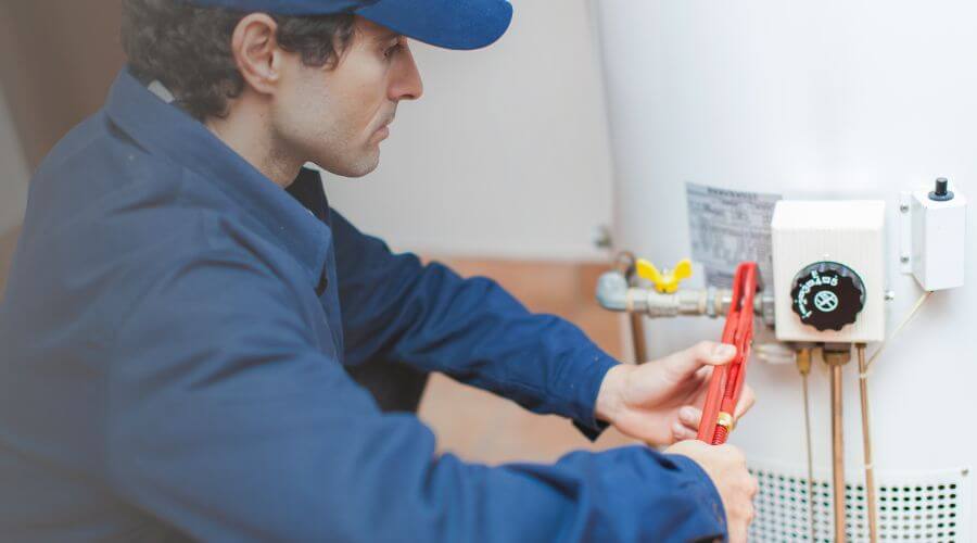 Local water heater installation in Reese, MI